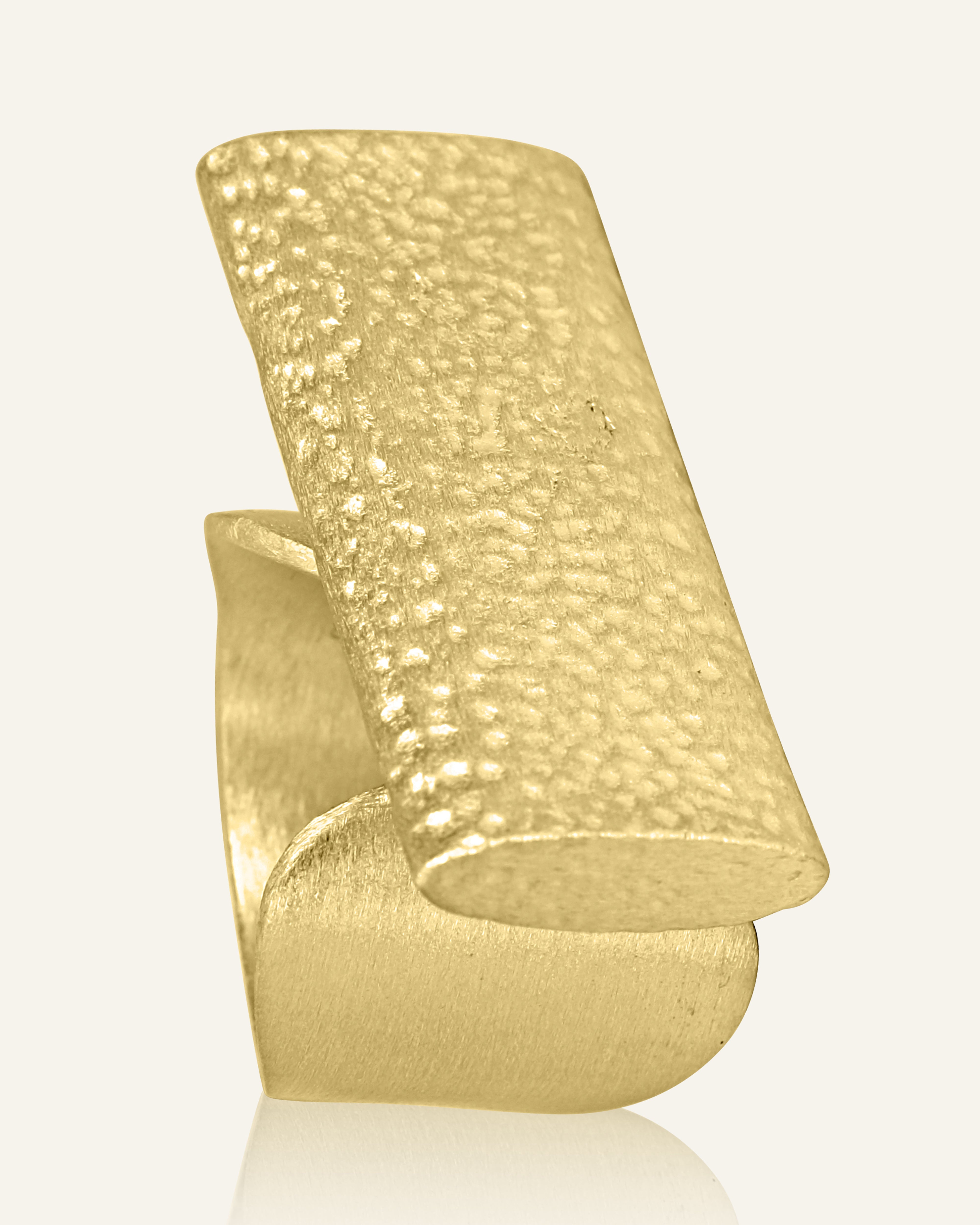Goldbrush Saje