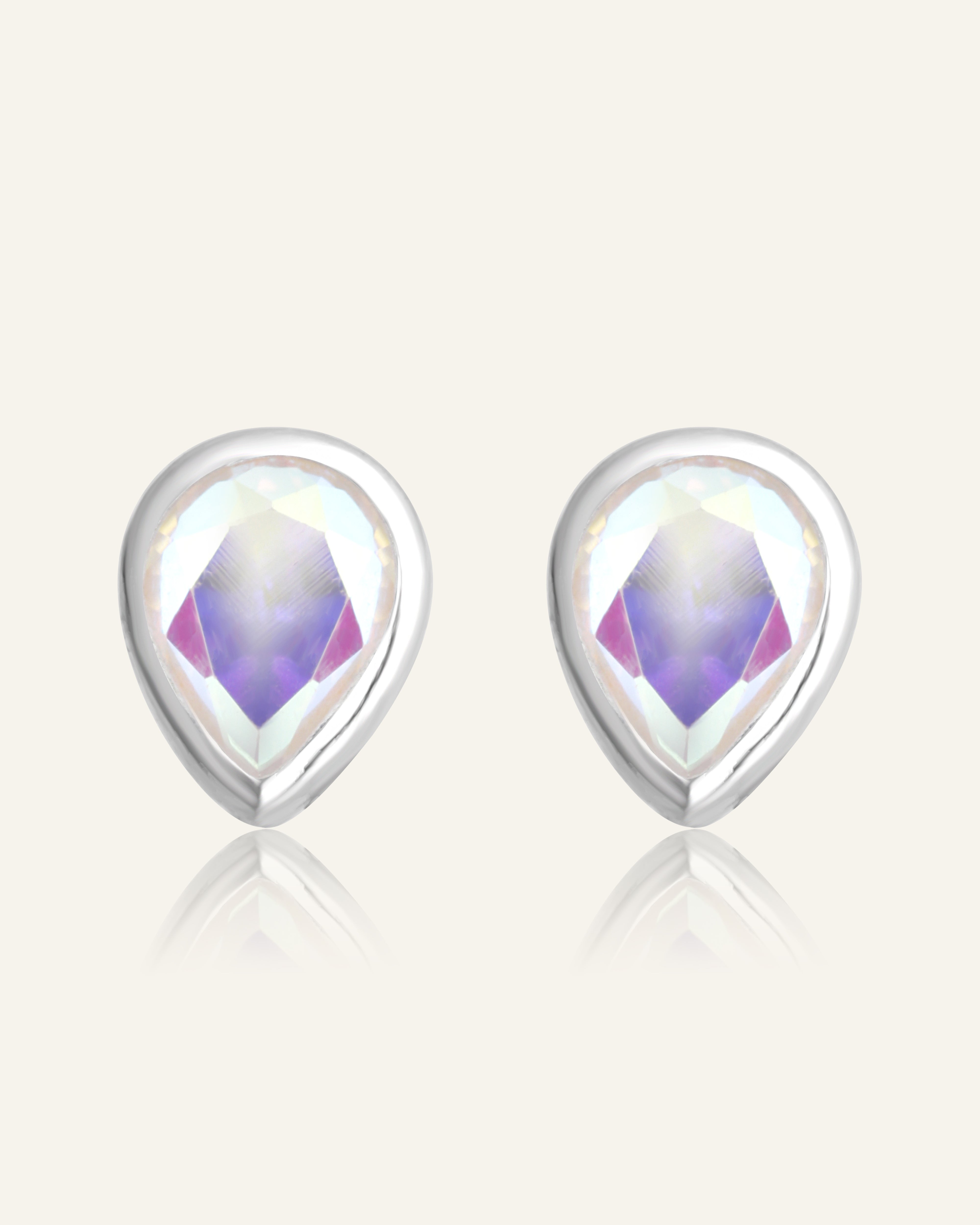 Teardrop love Saje