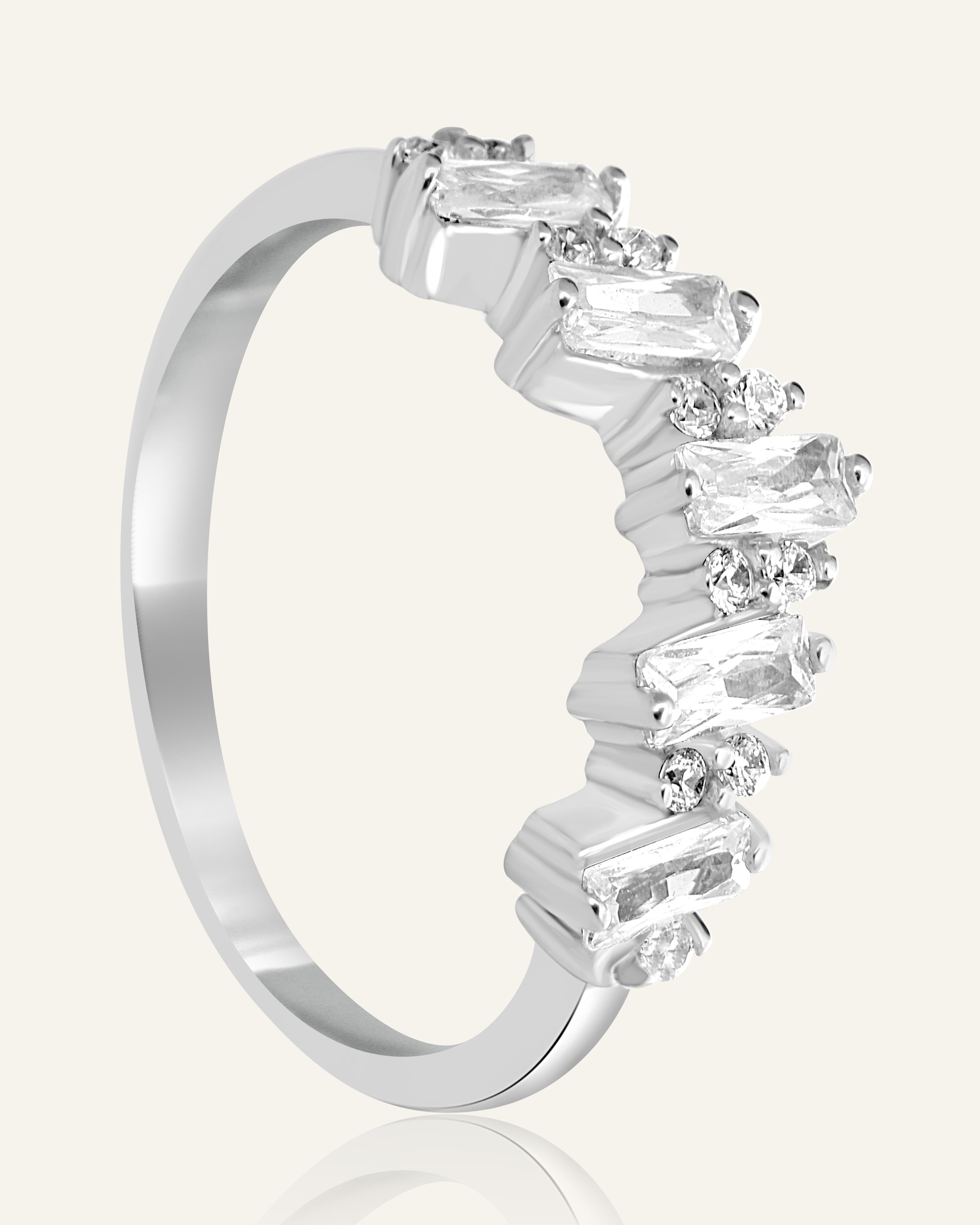 Tiara Ring – Saje