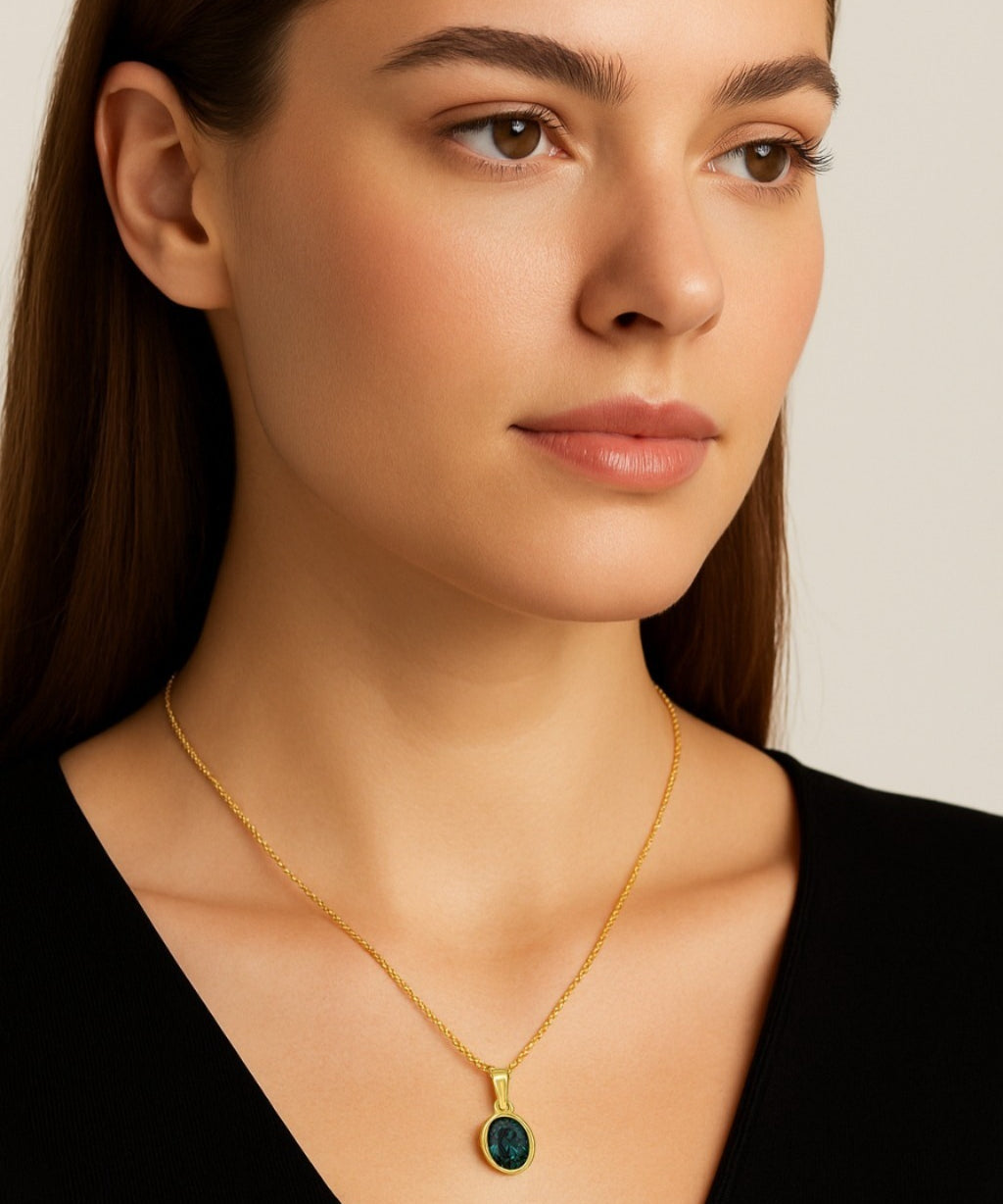 Emerald Dreamland Necklace